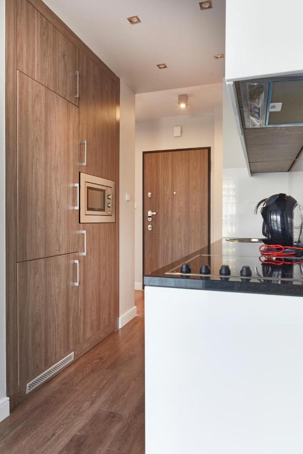 Wronia Business Residence วอร์ซอ ภายนอก รูปภาพ